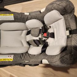 uppababy infant car seat insert UPPAbaby Mesa V3 Infant Car Seat + Base  Baby Grand