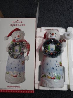 Hallmark Keepsakes 2017 Christmas Snowtop Snowman Figurine with Wreath 
