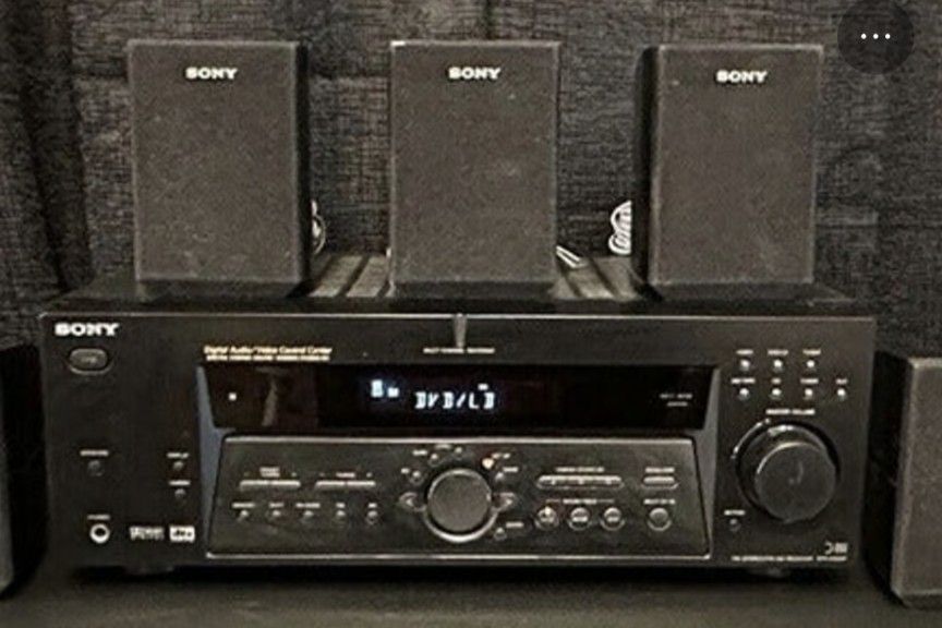 Sony Surround Sound Stereo Receiver, Speakers & Remote