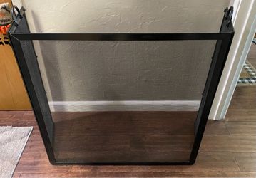 FIREPLACE SCREEN