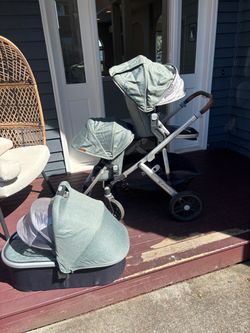 UPPAbaby Vista Stroller with Bassinet