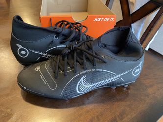 Nike Mens Cleats 