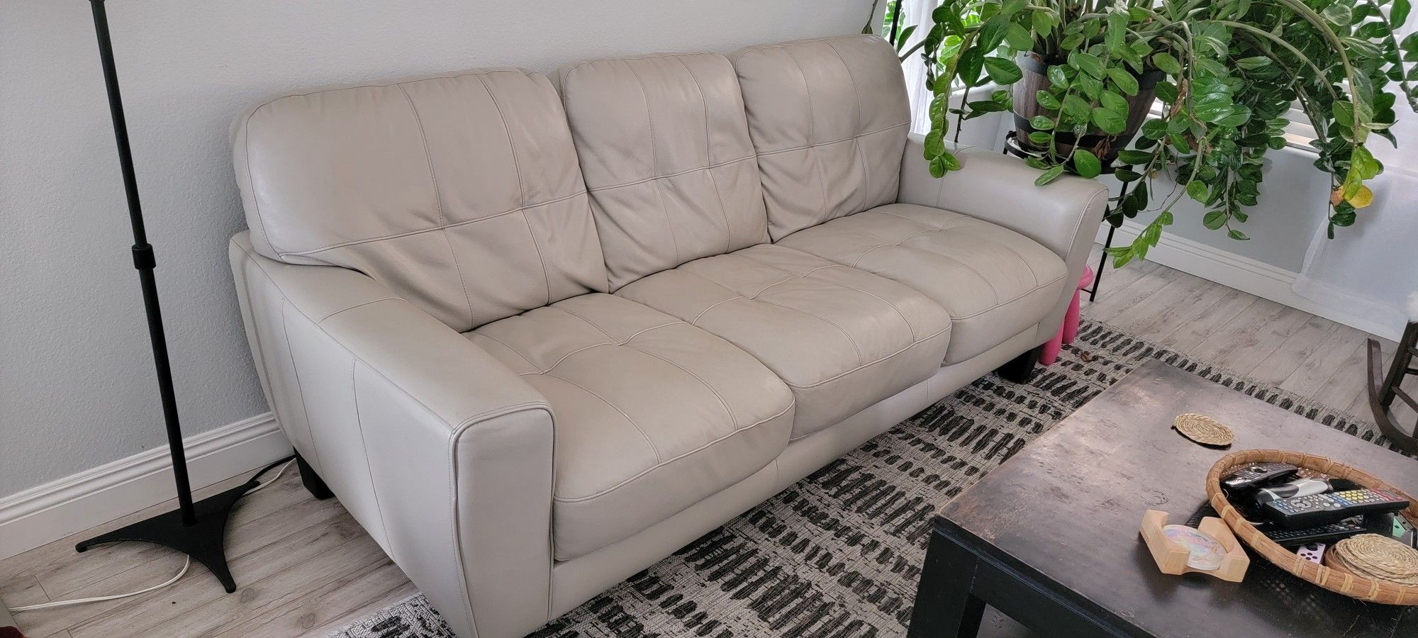 Leather Sofa And Love Seat Combo