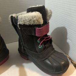 Kids Snow Boots By Cat & Jack Thermolite Boots Sz 9