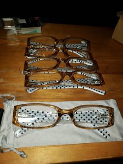 NEW 5 PAIR OF GLASSES