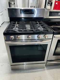 Samsung stainless steel stove, a receipt for a 90-day warranty