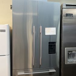 Fisher And Paykel 36”Wide Built in Stainless Steel Refrigerator 