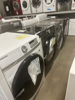 Clearance Washers – Used, Dented, Warranty Included