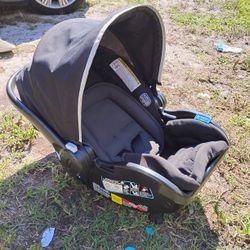 Graco Convertible Car Seat