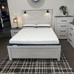 NEW QUEEN BED FREAME || SKU#ASHB1190Q