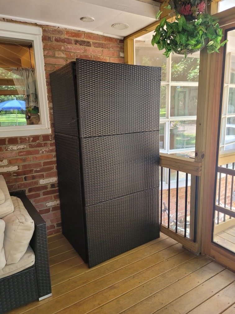 STORAGE for Outdoor Deck Cushions