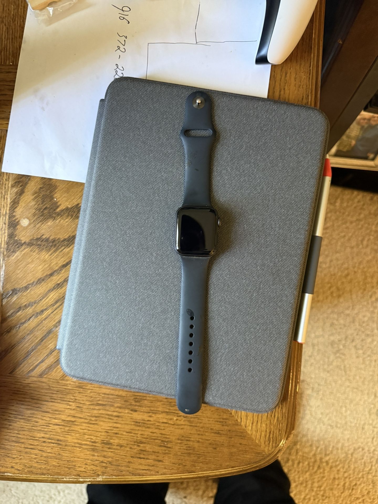Apple Watch SE
