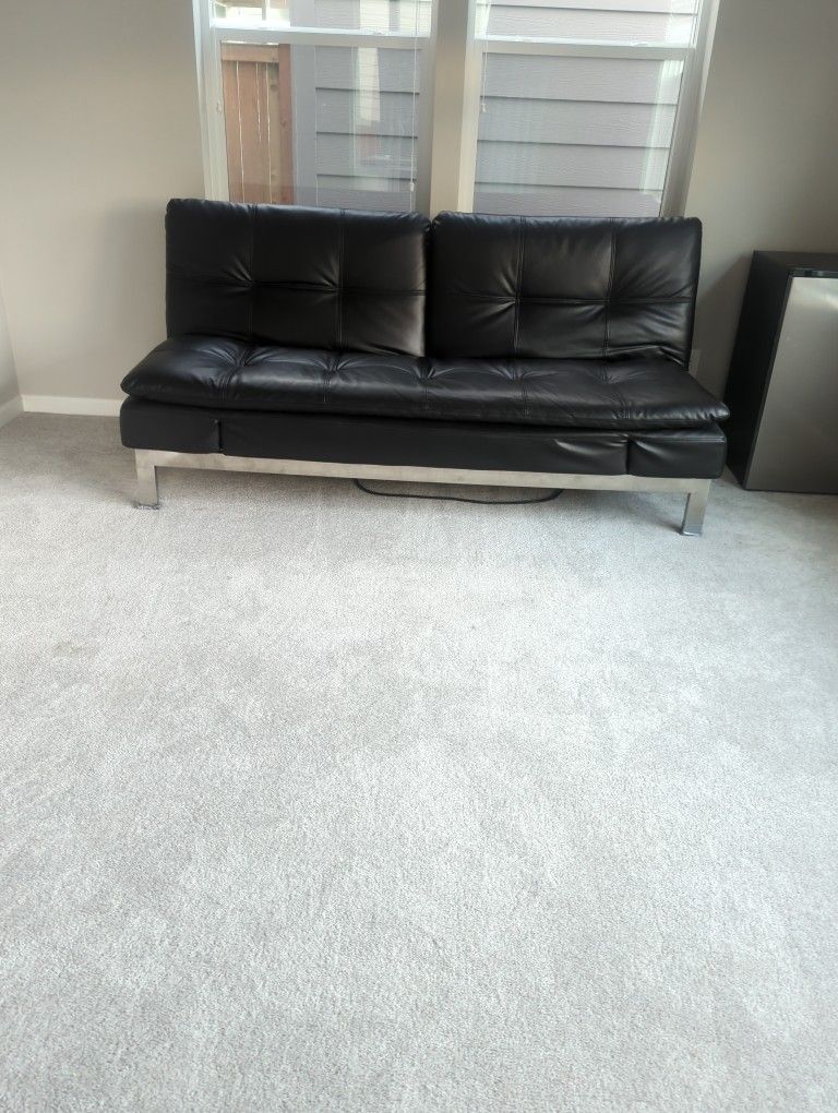 Black Futon