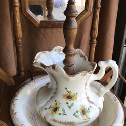 Pitcher And Bowl Lamp 