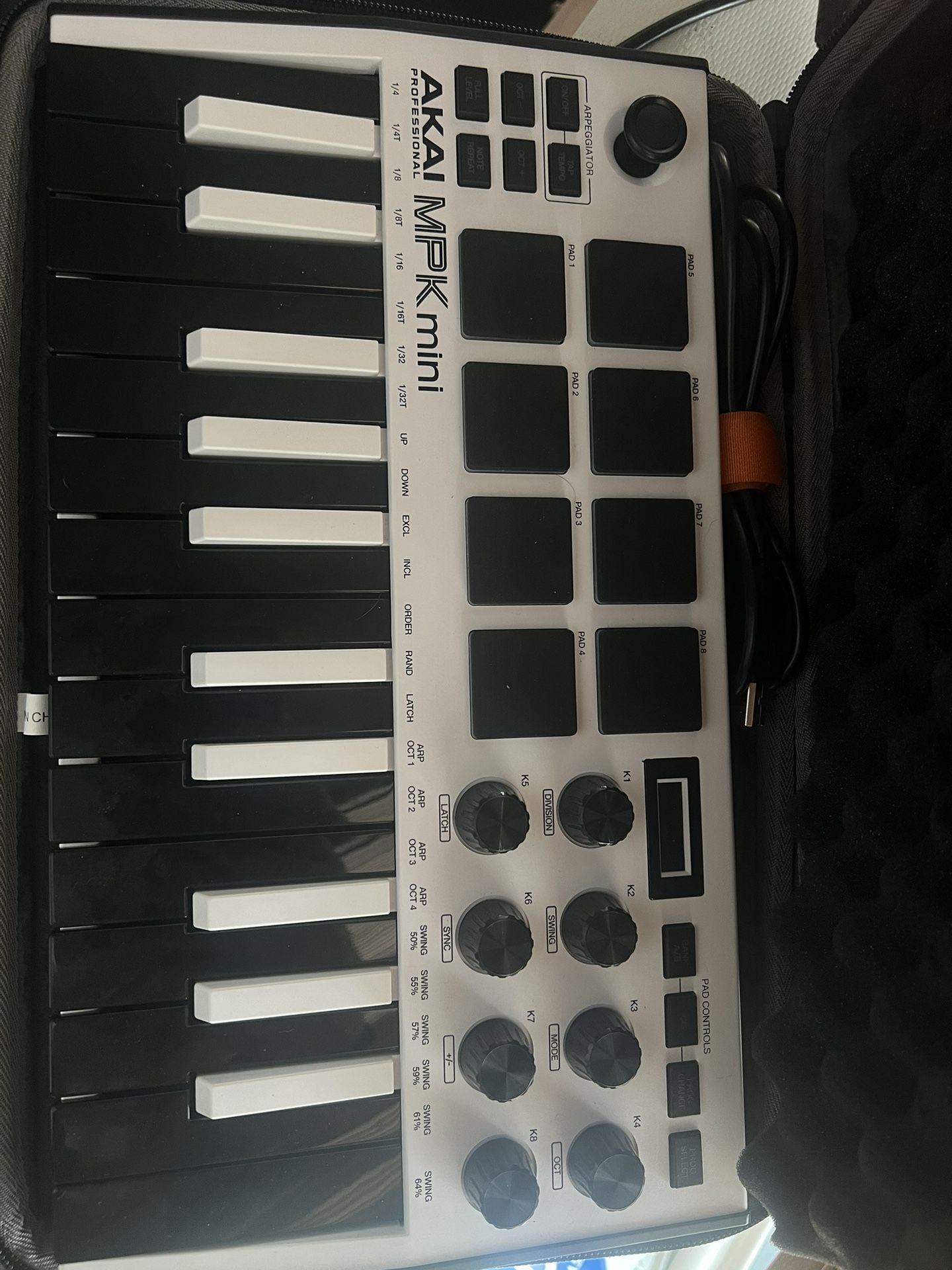 Akai Mpk Mini