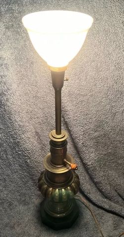 Stiffel BANQUET bank Table Lamp HEAVY tall/USA/ 1970 milk glass shade