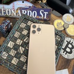 Iphone 11 Pro 64Gb Gold Unlocked Any sim 