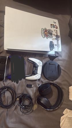 PS5 1 TB disc & digital version
