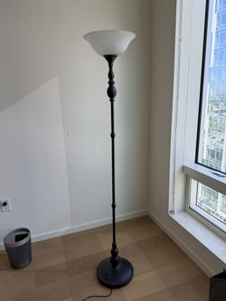 Antique Style Lamp