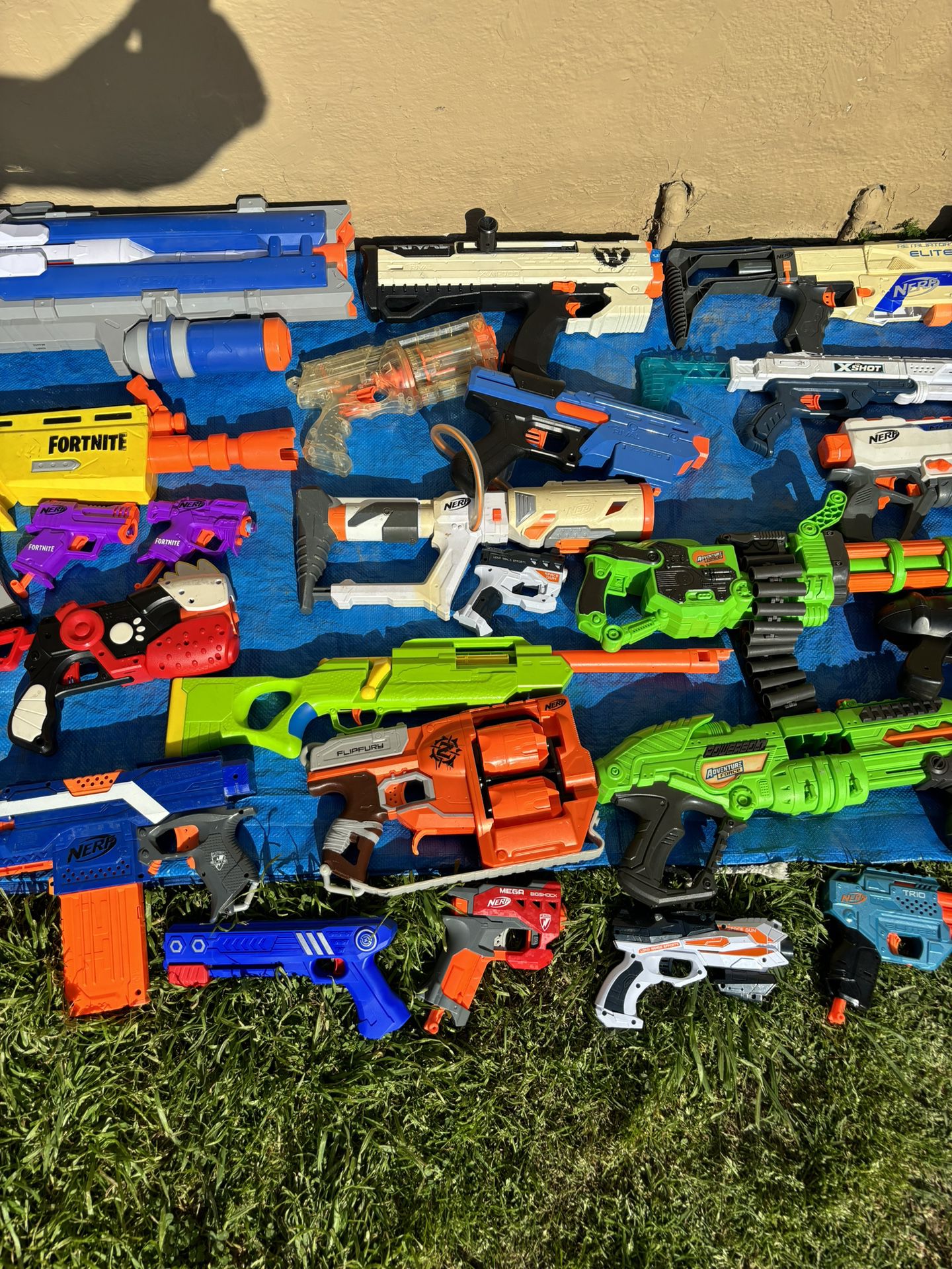 Nerf Guns Plus Accessories Toys 