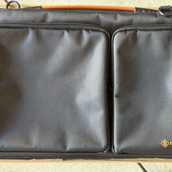 Tomtoc Laptop Case