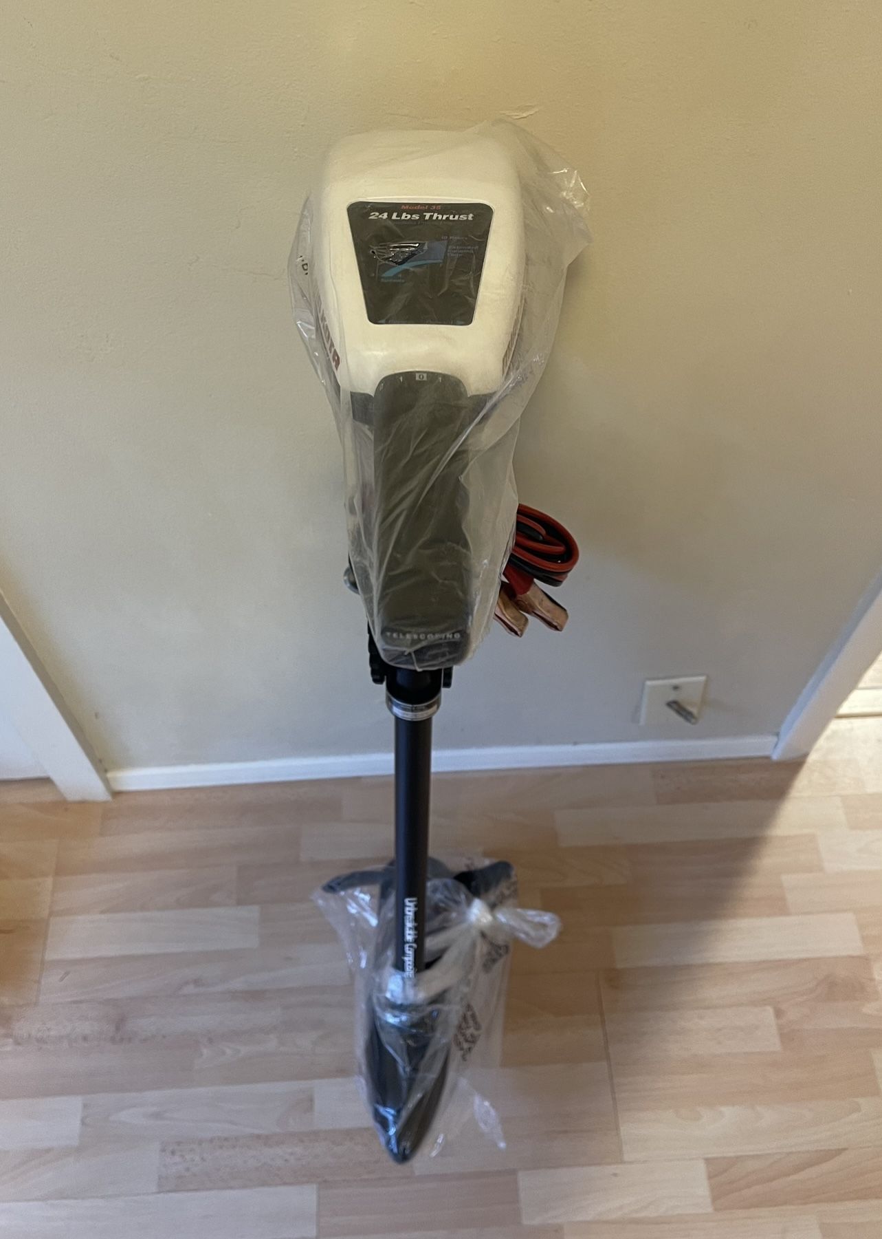 Minn Kota Model 35 12-Volt Trolling Motor 24 LB Thrust