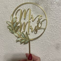 Wedding cake topper