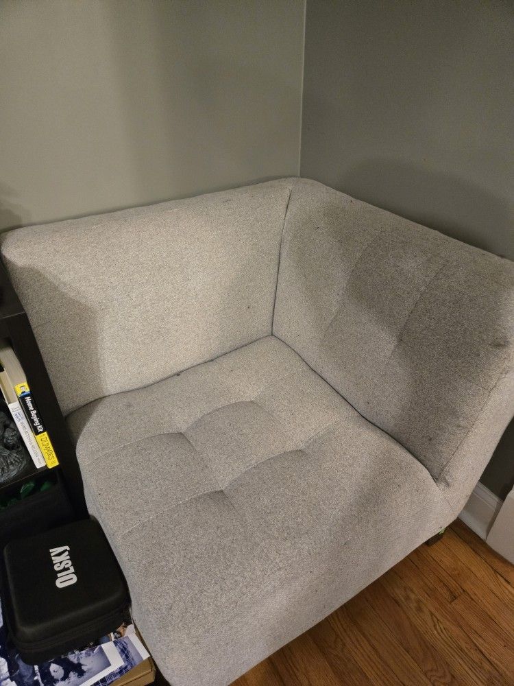 Free 2 Chairs