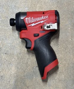 Milwaukee M12 Fuel 1/4 Impact Driver (new)