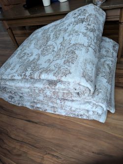 Area rug