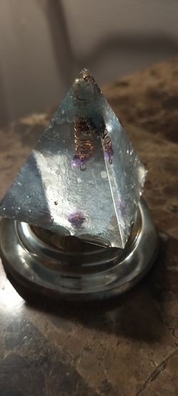 Orgonite Pyramid With Hamssa 