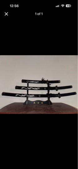 3-Piece Samurai Sword Set with Display Stand