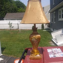 Vintage rose plaster lamp