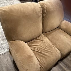 FREE!! Recliner Couches 