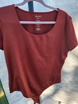 Womens nine west scoop neck body suit