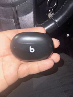 Beats Studio buds