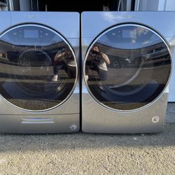 Whirlpool 2019 27 Inch Front Load Washer And Dryer Set 