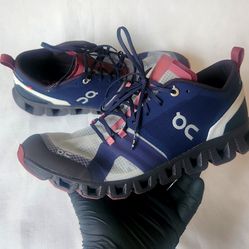 On Cloud X Shift Swiss Sneakers Women's SZ 9.5 Navy Ink Cherry Translucent Monomesh in excellent pre-owned condition with minor wear as pictured. No b