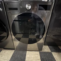 April Blowout Sale 🚨 LG Frontload Washer