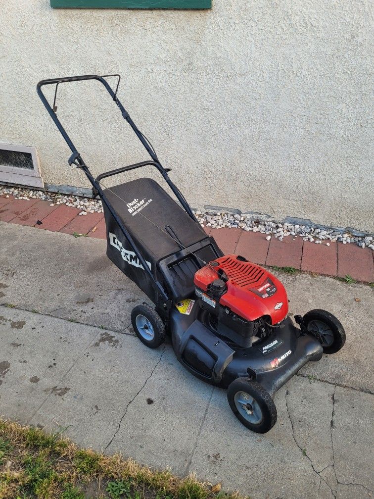 CRAFTSMAN Lawn Mower