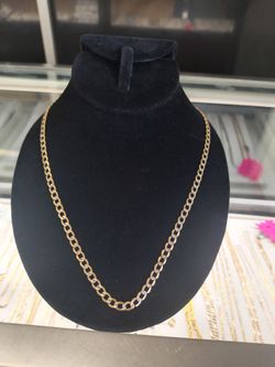 10kgold necklace 11.5 Gram 24 Long layway available 10% Dwon if you interested please make sure you ask for Maribel thank you