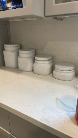 Set Of Mason Contains 