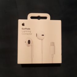 Apple EarPods MWTY3AM/A Lightning Wired Earphones In-Ear Earbuds Model A1748