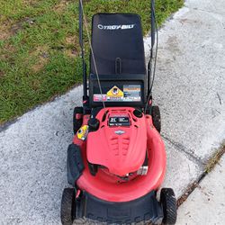 Troy Built Self Propled Lawn Mower Works Great 