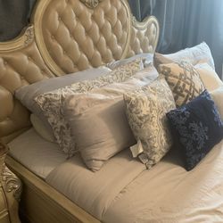 6 Piece King Size Bedroom Set LUXURY MCFERRAN BEDROOM SET!! 