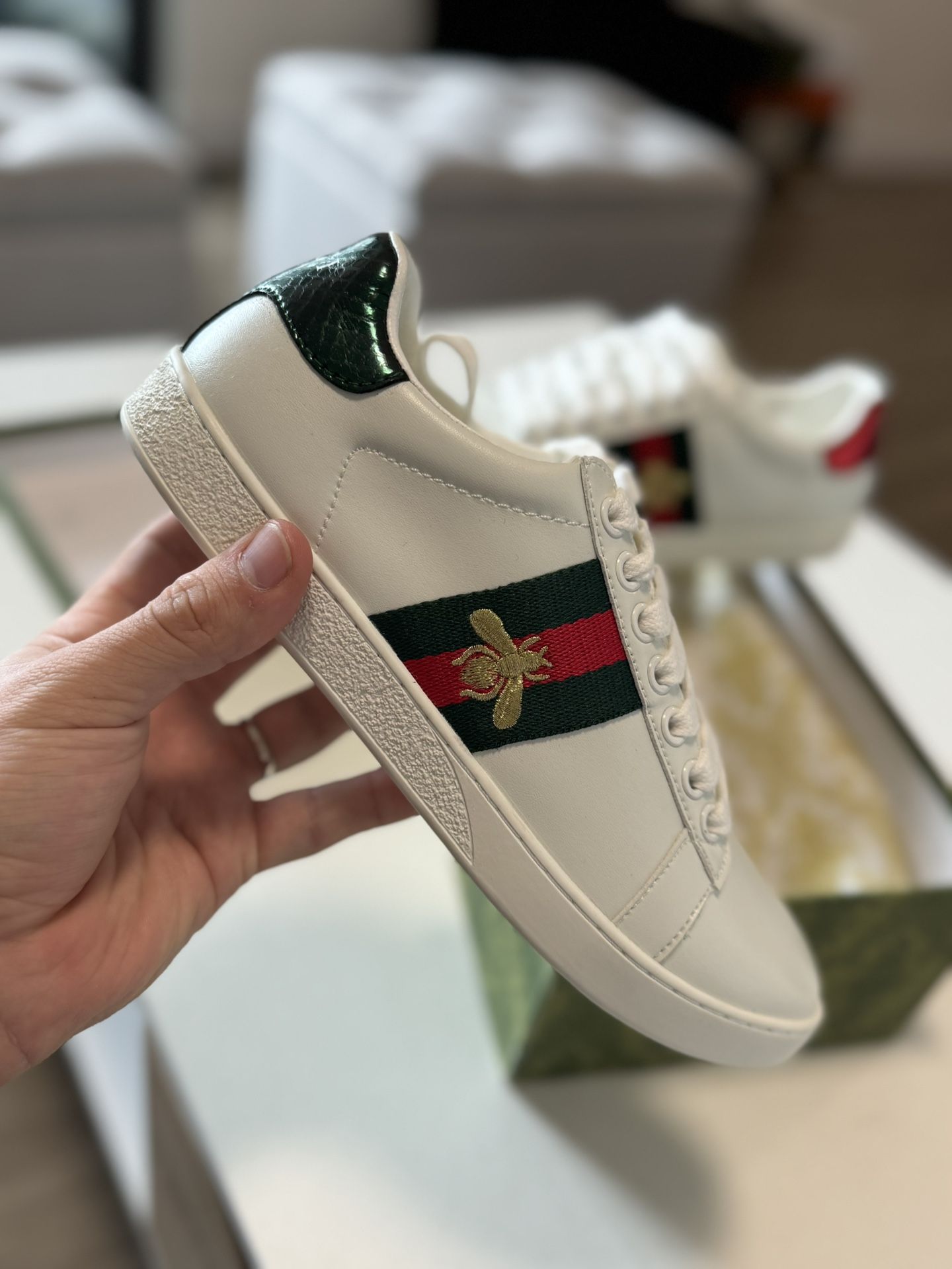 Gucci Classic Bee Leather New Size 37