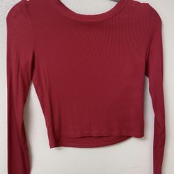 red croptop