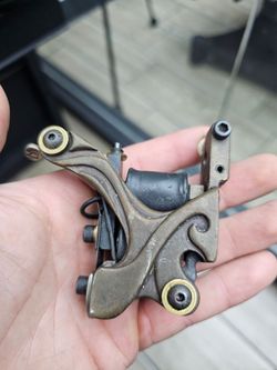 Tattoo machine