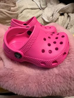 Baby crocs