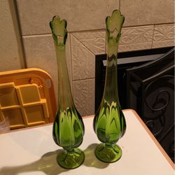 Pair Of Vintage Viking Glass 6 Petal Avocado Green Swung Vases MCM 15” Tall